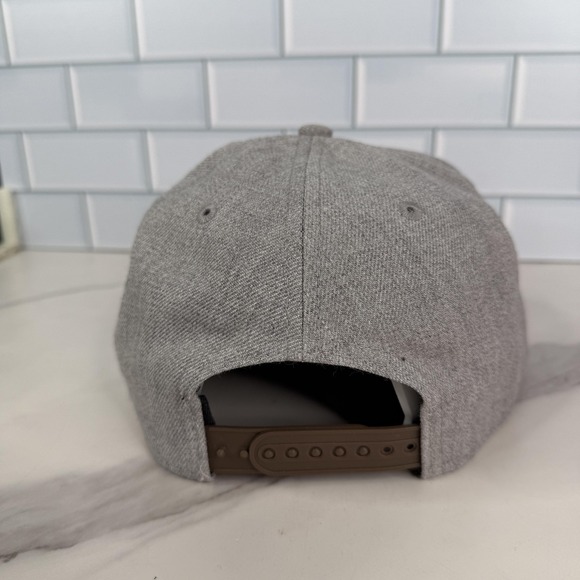 Toronto Blue Jays Hat Cap Strap Back Mens Large Gray MLB Baseball 9FIFTY New Era